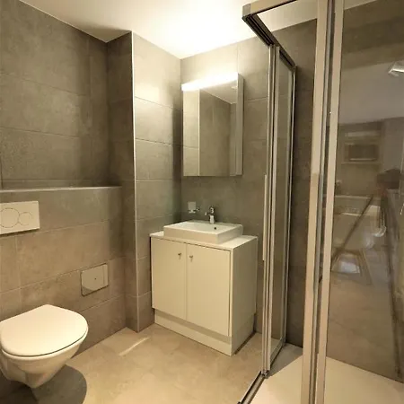 The 106 - Stunning New Studios By The Lake, Close To City Center Of Lausanne * Paudex